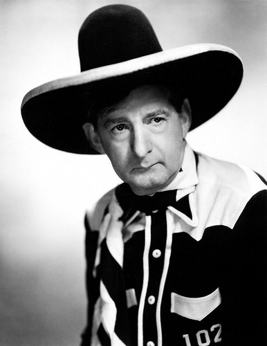 Slim summerville horse play - -,